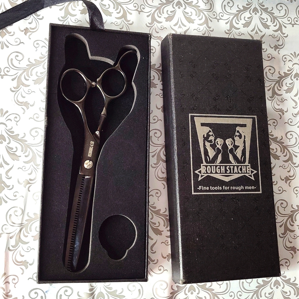Rough Stache Black Thinning Scissors